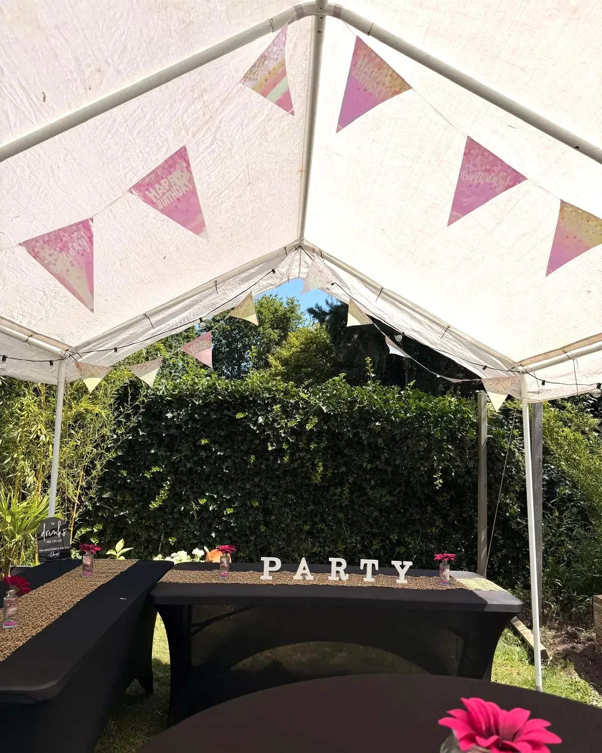 Sweet sixteen in Lommel, De buffettafels